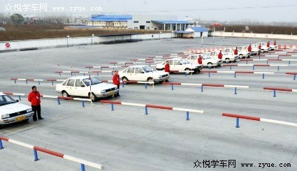 莘苑驾校