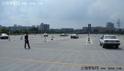 金通驾校