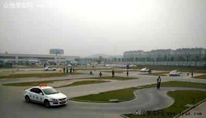 路顺驾校