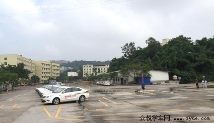 湖城驾校
