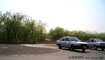 荣乐驾校