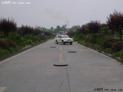 教你新手科目二圆饼路考试注意事项