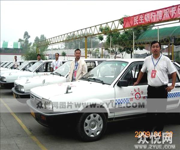 公交驾校教练和教练车2