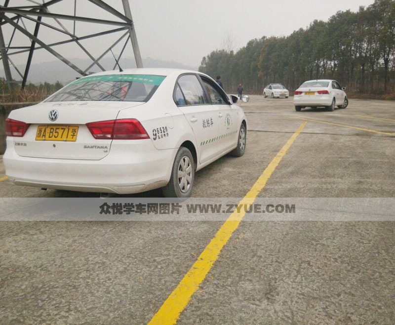 杭州昌盛驾校教练车3