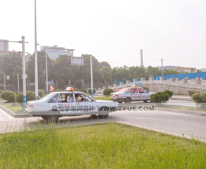 长运驾校场地介绍