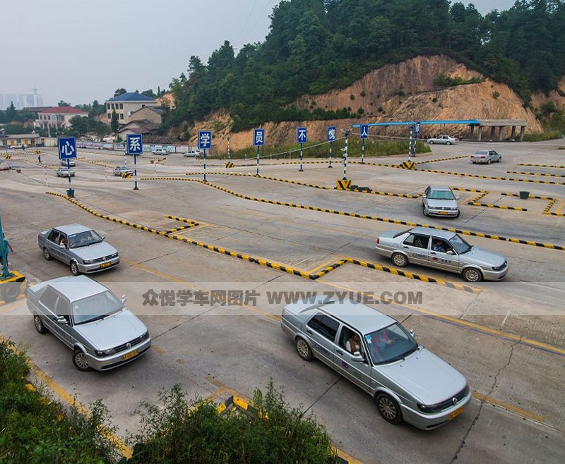 长沙浏阳工业驾校训练场地