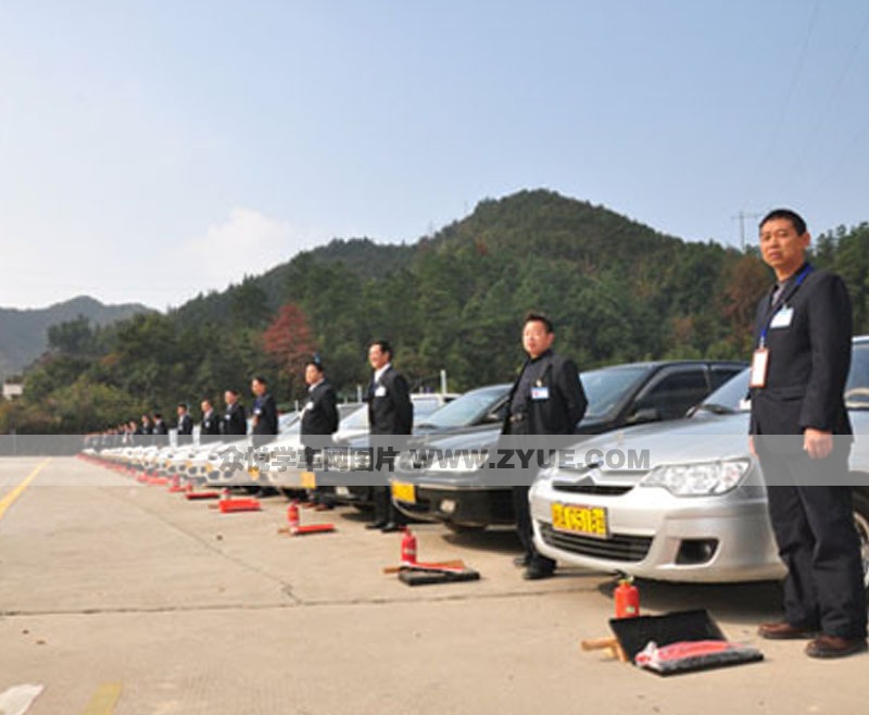 长沙浏阳工业驾校教练风采