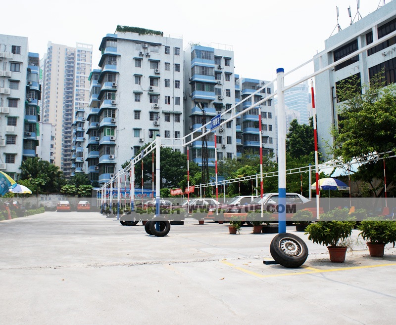 里程驾校学车场地——大观路场地