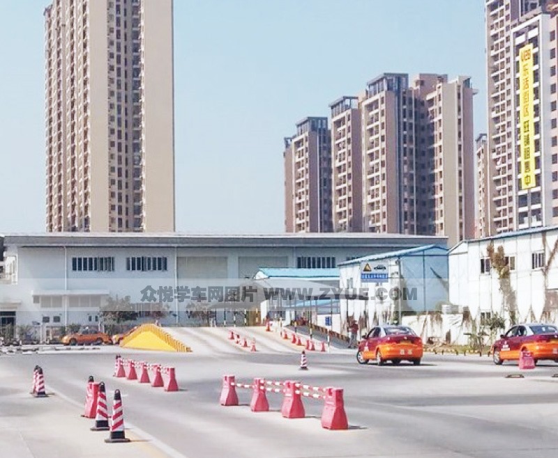 中山大地驾校训练场