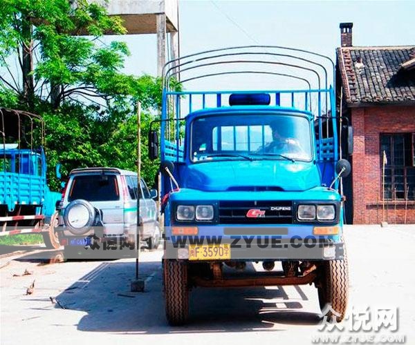 宏源驾校教练车