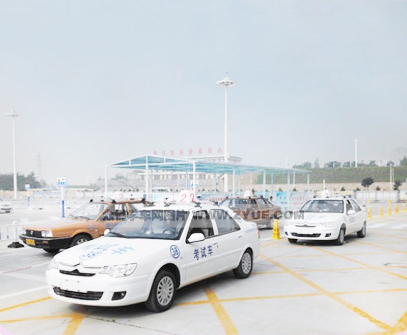 兰州奔马驾校车管所考试场景照片_奔马驾校风采什么?