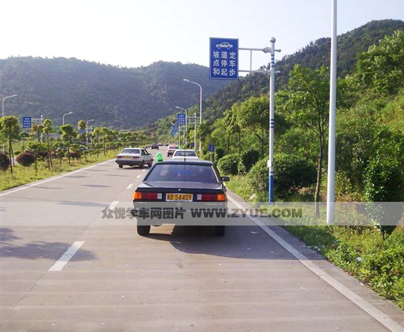 中邦驾校堰山考试场坡道定点停车与起步场地