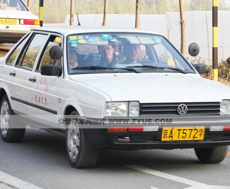 三星驾校普桑教练车