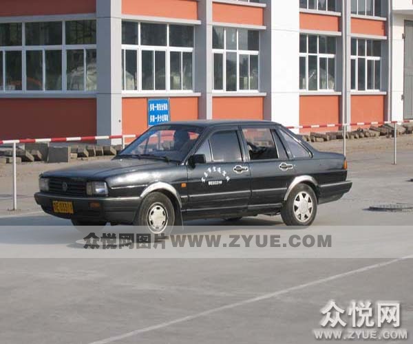 宜通驾校教练车2