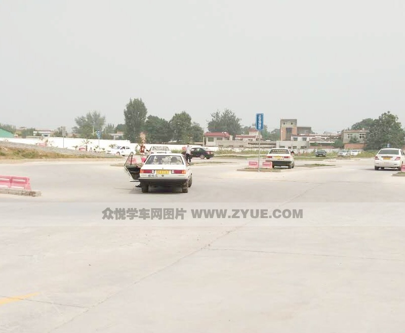 西安金穗驾校场地介绍